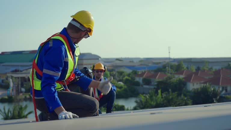 Best Chimney Flashing Repair  in Fairborn, OH